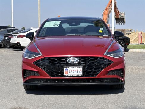 Used 2023 Hyundai Sonata SEL Plus w/ Preferred Accessory Package image 2