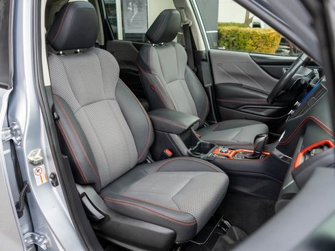 Used 2019 Subaru Forester Sport image 9