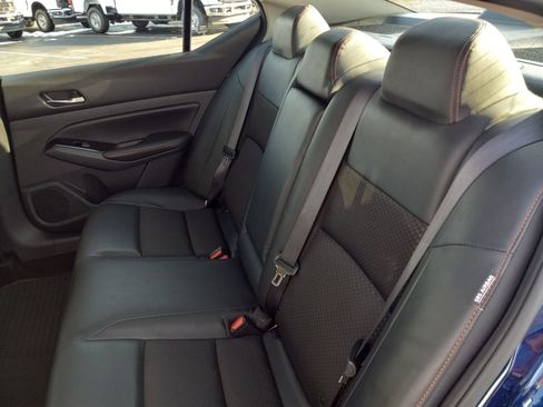 Used 2024 Nissan Altima 2.5 SR image 13