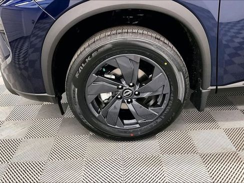 New 2026 Nissan Rogue SV FWD image 12