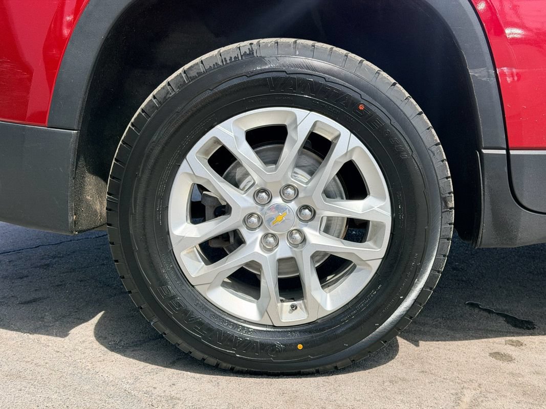 Used 2019 Chevrolet Traverse LT w/ LPO, Floor Liner Package AWD/4WD image 29