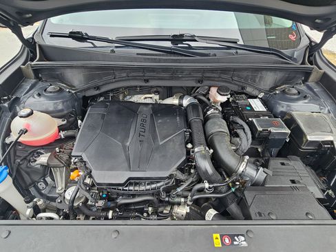 Used 2023 Kia Sorento SX image 31