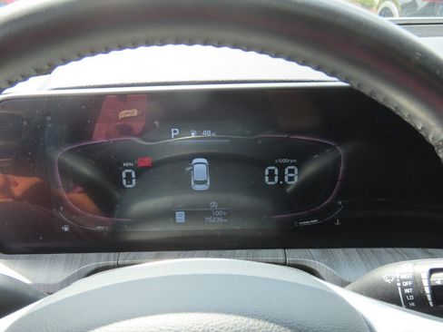 Used 2023 Kia Telluride EX FWD image 29