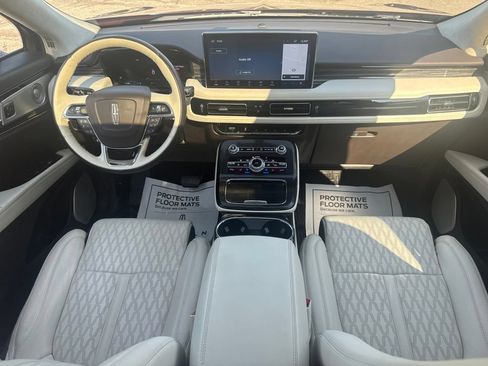 Used 2021 Lincoln Nautilus Black Label AWD/4WD image 2