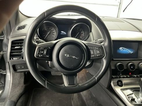 Used 2017 Jaguar F-TYPE Convertible image 4