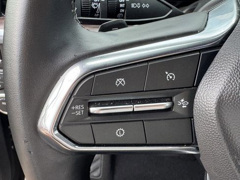 Used 2025 Chevrolet Tahoe Z71 image 24