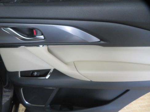 Used 2016 MAZDA CX-9 Grand Touring FWD image 24