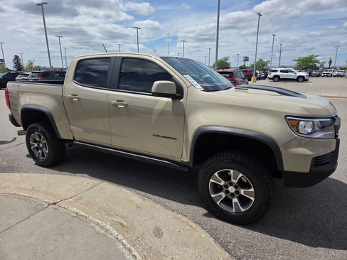 Used 2021 Chevrolet Colorado ZR2 AWD/4WD image 9