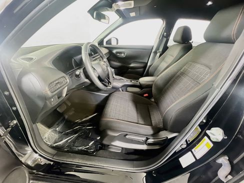 Used 2023 Honda HR-V Sport image 20