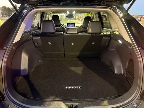 Used 2023 Toyota RAV4 Adventure image 25