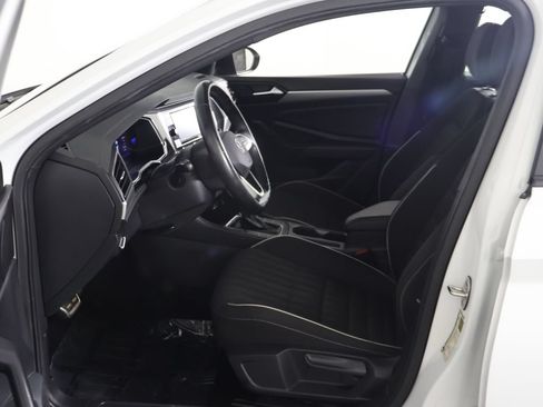 Used 2024 Volkswagen Jetta Sport FWD image 21