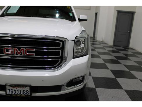 Used 2016 GMC Yukon SLT w/ Open Road Package image 8