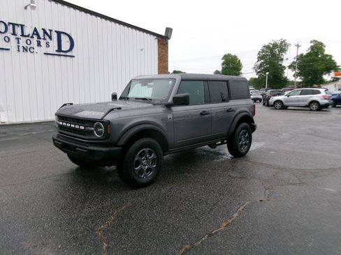 Used 2025 Ford Bronco Big Bend AWD/4WD image 2