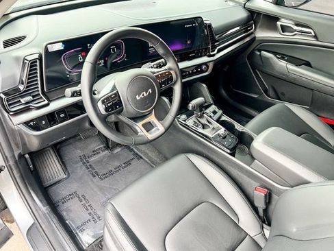 Certified 2024 Kia Sportage EX image 13