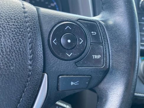 Used 2018 Toyota RAV4 XLE w/ Plus Extra Value Package AWD/4WD image 28