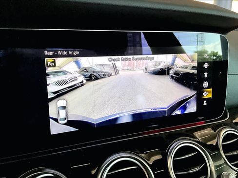 Used 2022 Mercedes-Benz E 53 AMG AMG E 53 image 26