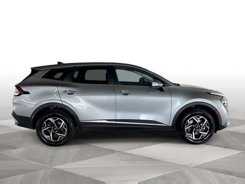 Used 2025 Kia Sportage LX AWD/4WD image 9