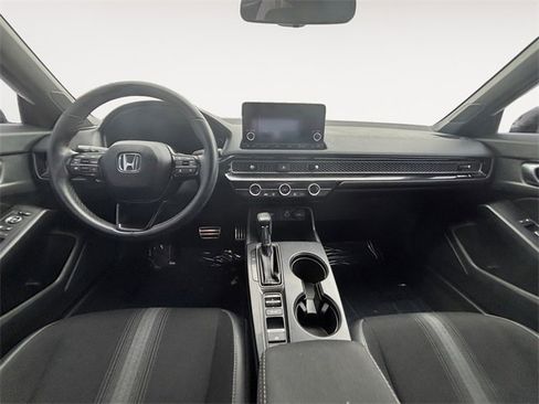 Used 2023 Honda Civic Sport image 10