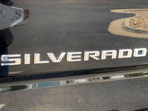 Used 2024 Chevrolet Silverado 1500 ZR2 w/ Technology Package AWD/4WD image 31