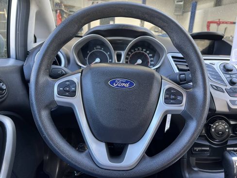 Used 2012 Ford Fiesta SE FWD image 14
