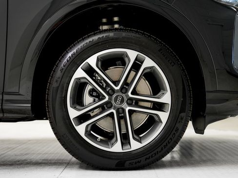 New 2026 Audi Q5 Premium AWD/4WD image 28