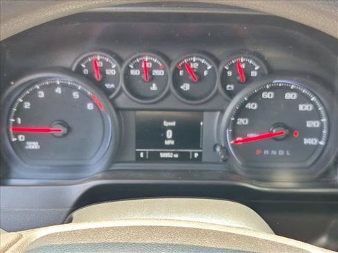 Used 2019 Chevrolet Silverado 1500 Custom w/ Custom Value Package RWD image 11