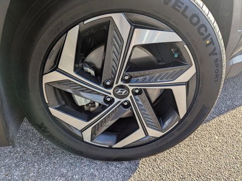 Used 2023 Hyundai Tucson Limited image 30