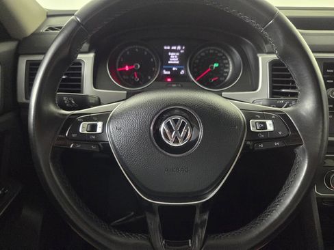 Used 2018 Volkswagen Atlas SE FWD image 16