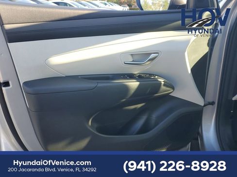 Certified 2025 Hyundai Tucson SEL AWD/4WD image 25
