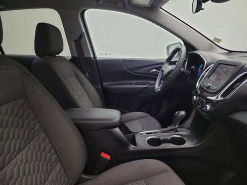 Used 2020 Chevrolet Equinox LT FWD image 21