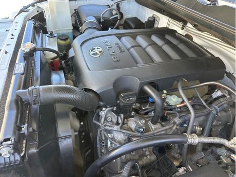 Used 2015 Toyota Tundra 1794 Edition AWD/4WD image 15