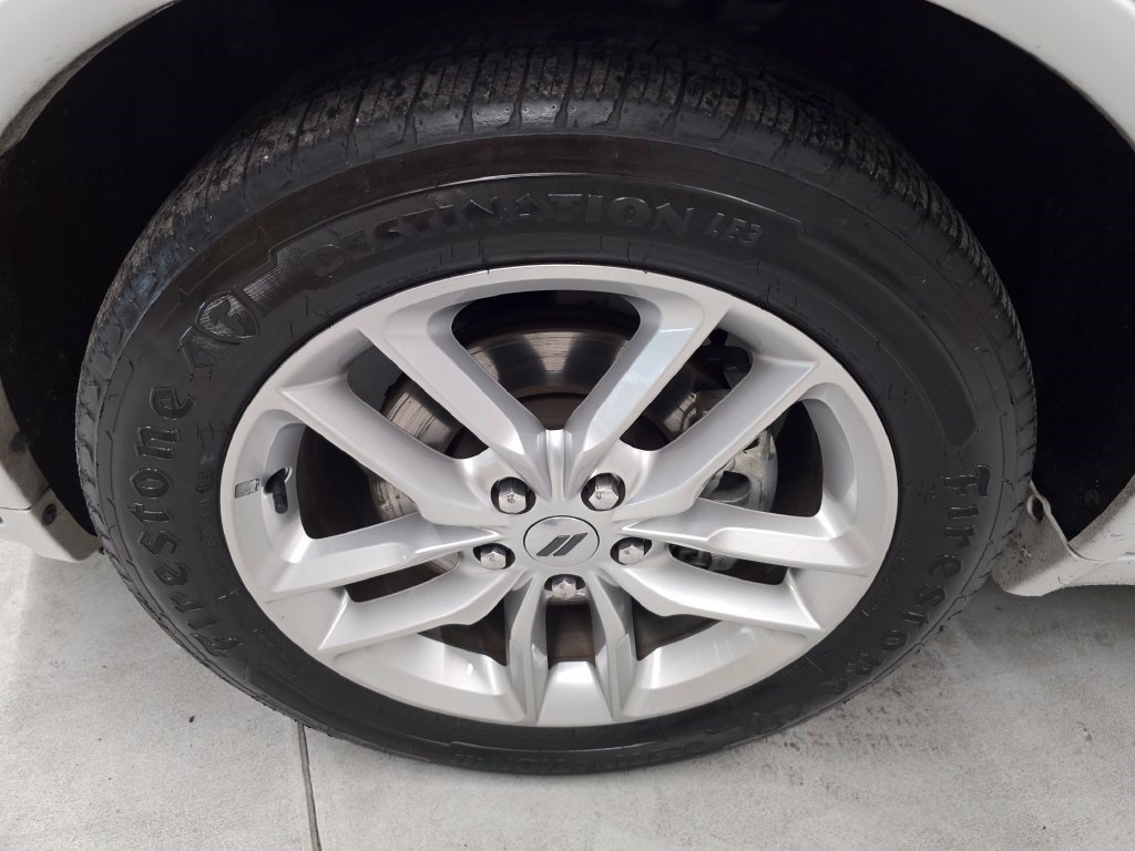 Used 2023 Dodge Durango GT RWD image 9