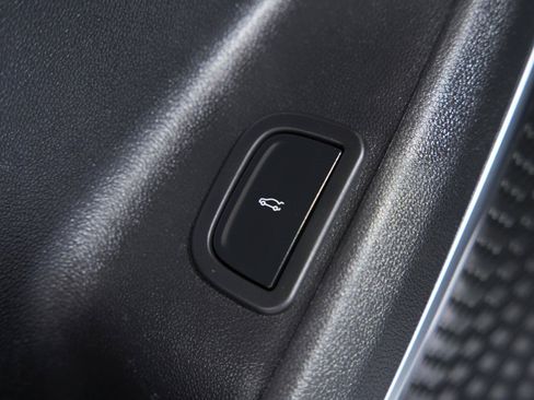 Used 2026 Buick Enclave Preferred FWD image 27