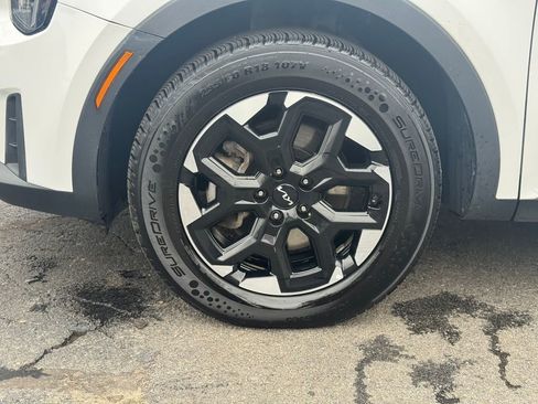 Used 2024 Kia Sorento S AWD/4WD image 10