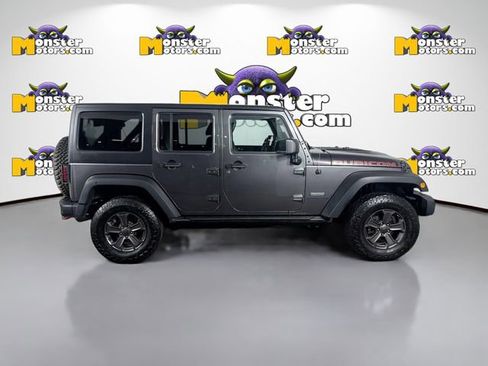 Used 2018 Jeep Wrangler Unlimited Rubicon w/ Connectivity Group image 4