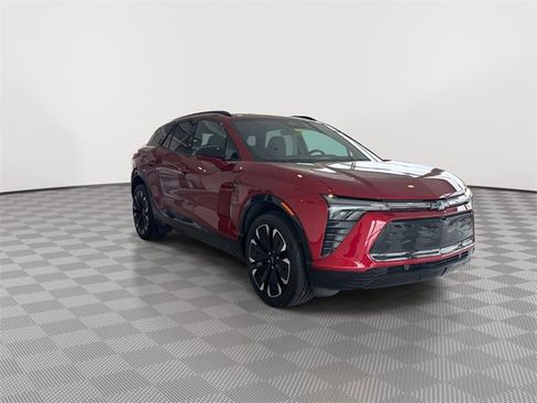 Certified 2025 Chevrolet Blazer EV RS image 2