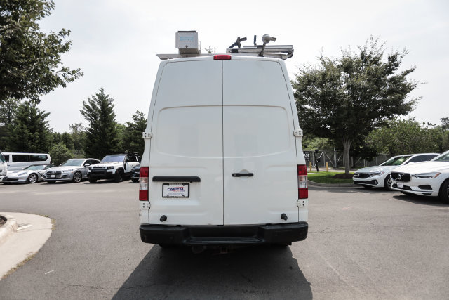 Used 2021 Nissan NV 3500 SV RWD image 9