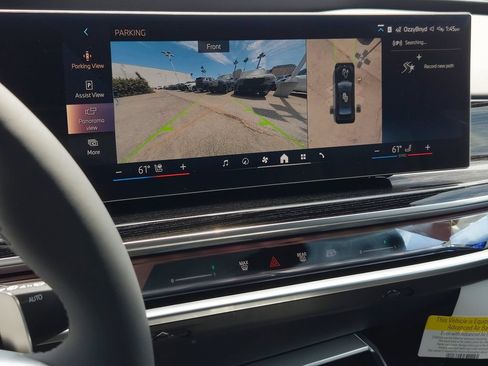 New 2026 BMW 740i w/ Premium Package RWD image 11