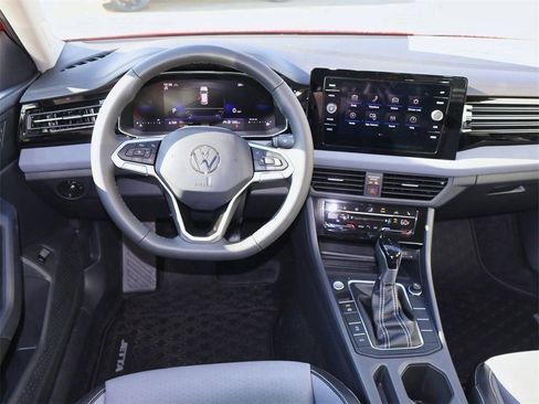 New 2026 Volkswagen Jetta SE FWD image 17