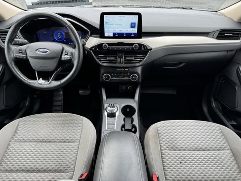 Used 2020 Ford Escape SE Sport image 22