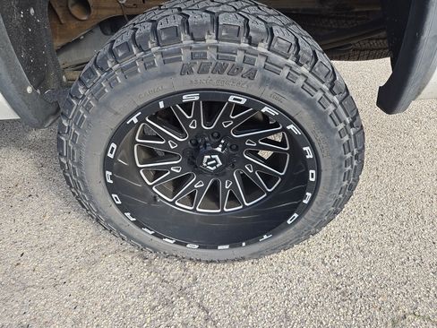 Used 2016 GMC Sierra 1500 SLE w/ SLE Value Package image 13