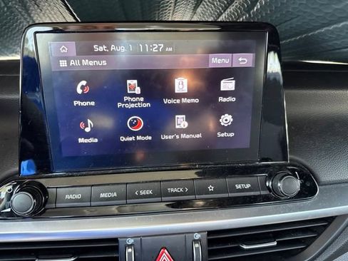 Used 2023 Kia Forte LXS FWD image 12