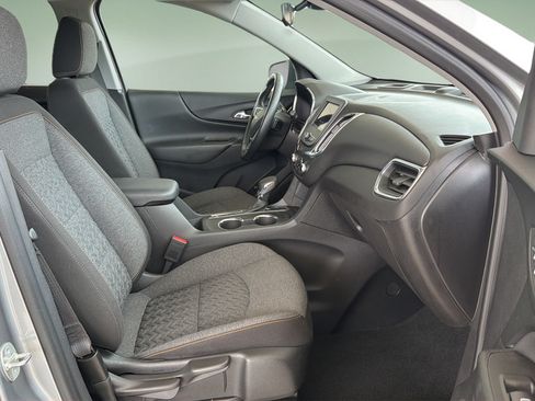 Used 2023 Chevrolet Equinox LT AWD/4WD image 11