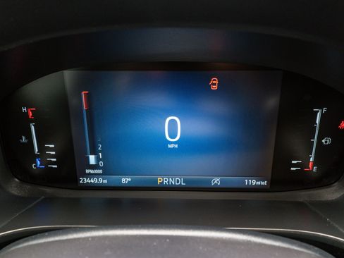 Used 2024 Ford Escape ST-Line image 24