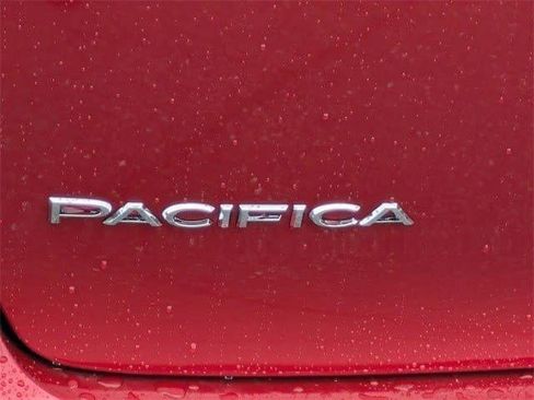 New 2026 Chrysler Pacifica Select image 31