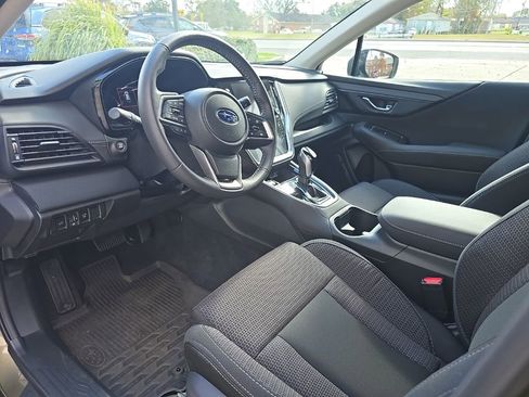 Certified 2025 Subaru Outback Premium image 12