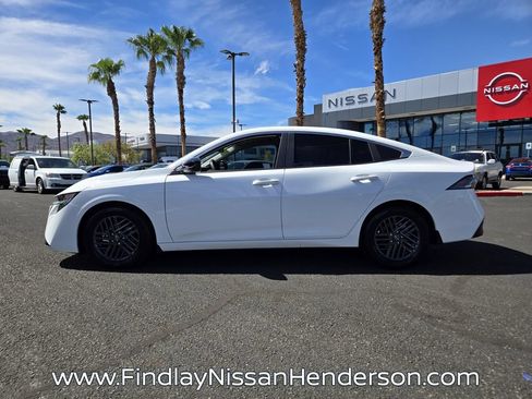 Used 2026 Nissan Sentra SV w/ Floor Mat Package FWD image 3