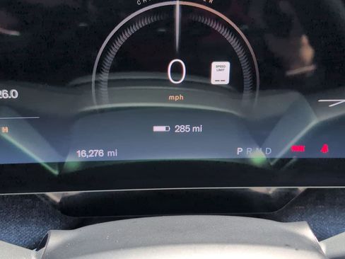 Used 2024 Lucid Air Touring AWD/4WD image 22