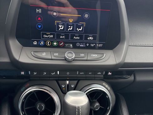 Used 2023 Chevrolet Camaro LT w/ RS Package image 33