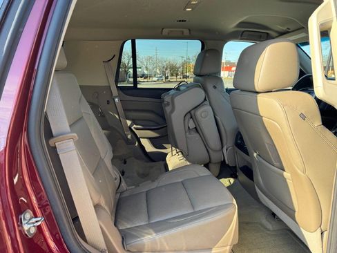 Used 2016 GMC Yukon SLT w/ HD Trailering Package image 11